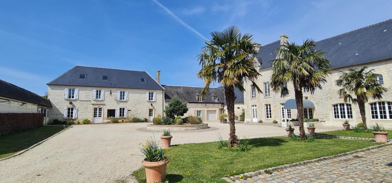 Hotel Le Manoir Des Marronniers Sully  Exterior foto
